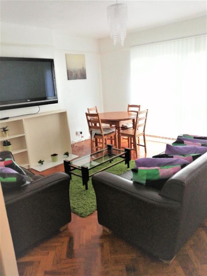 Home From Home, Great Community!! Лондон Екстериор снимка